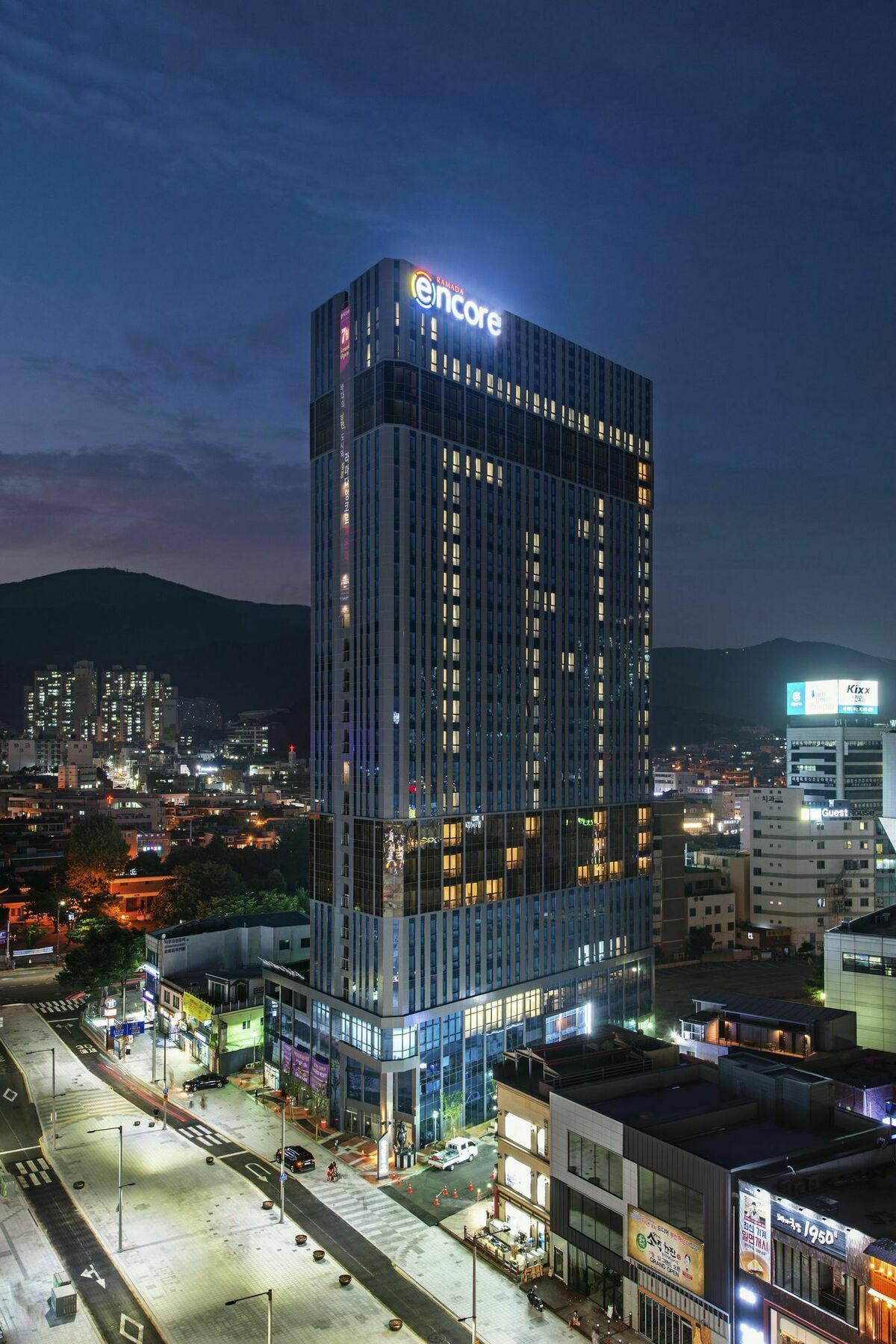 Ramada Encore By Wyndham Busan Haeundae Exteriör bild